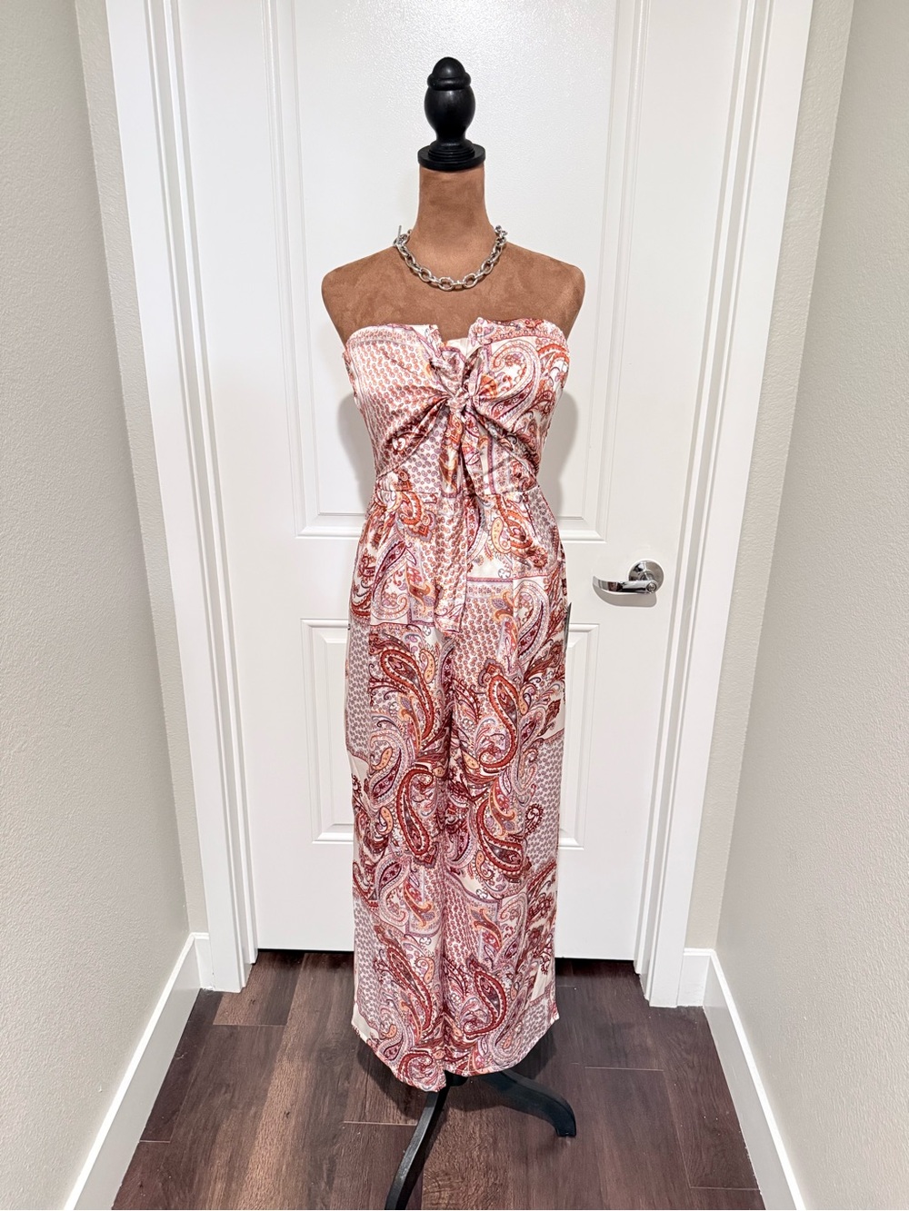 NWT Lulu’s Paisley Strapless Wide Leg Jumpsuit Size S Boho Palazzo Romper - Picture 1 of 9